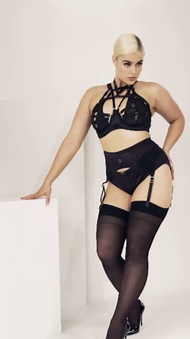 Stefania Ferrario on Instagram: "On set in Sydney shooting Fox & Royal. Full length video on my YouTube, link in bio "