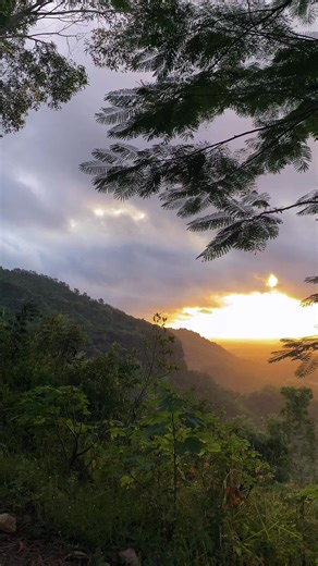 Sunrise Trek at Bukit Tungggangan Trenggalek