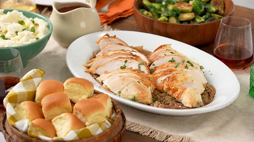 Keep your Thanksgiving meal simple yet still unique by serving turkey breast with a cranberry gravy. Tag the friends you're inviting to enjoy this meal! Easy Turkey with Caramelized Onions & Cranberry Gravy Ingredients: 1/4 cup water 2 onions, sliced 1 (5 to 9-pound) JENNIE-O® Premium Basted Bone-In Young Turkey Breast with Gravy Packet 1 (14-ounce) can jellied cranberry sauce 4 to 6 cups hot, mashed potatoes Directions: - In 5 to 6-quart slow cooker, place water and onions. Place turkey breast 