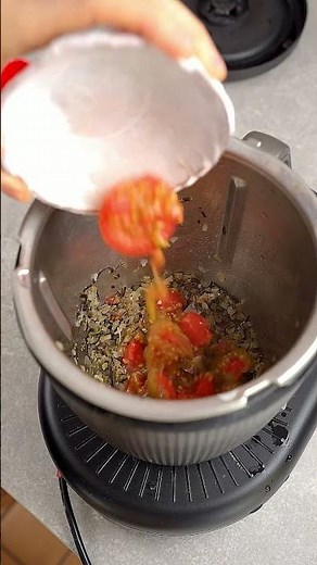 Hai mai provato i pomodori ripieni in versione vegan?