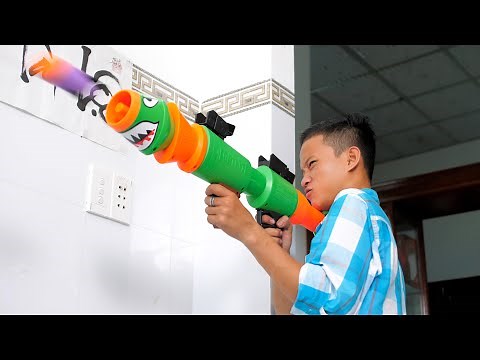 NERF WAR ROCKET GUN BATTLE SHOT