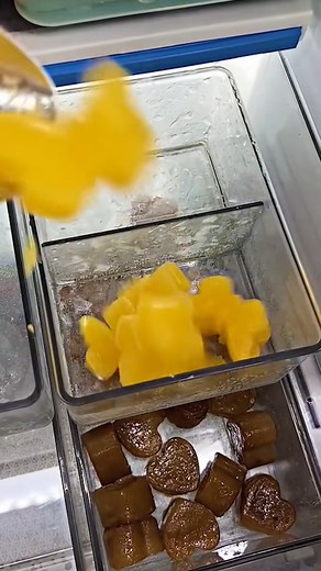 ASMR Random Kitchen Restocking 🥛🍪🍓 #asmr #organized #organizedkitchen #kitchenstyle #kitchenrestock #randomrestock | 5masmrc