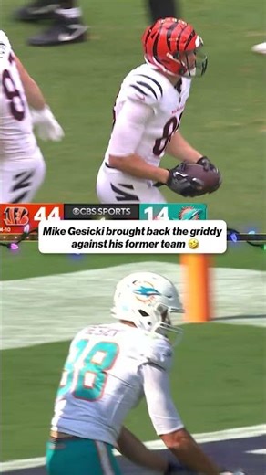 Mike Gesicki hits the griddy against his former team 🤣 #football #bengals #dolphins #nfl