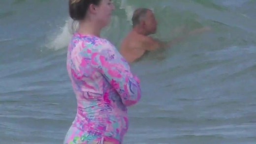 Exclusive | Bruce Springsteen hits the Hamptons, shows off cut physique at 71