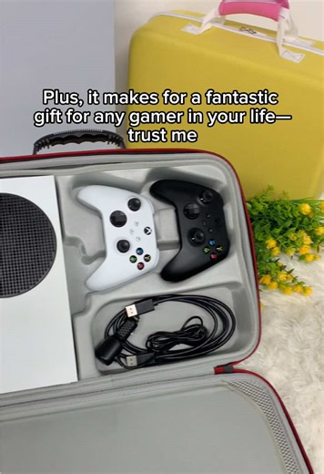 Every Xbox gamer needs this case. Soild, shockproof, and super convenient. #comprodopequeno #Xbox #gamertiktok #tiktokmademebuyit #fyp