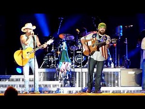 Kenny Chesney/Zac Brown - Dixieland Delight - Lambeau 6/11/11
