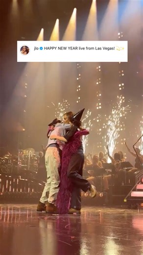 Jennifer Lopez brought in 2026 with twins Emme and Max while performing her Up All Night Live in Vegas residency! 🎉🥰 (🎥: jlo) | Extra