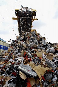 eBay Launches Authentication Program To Identify Fake Products