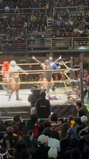 Las Tóxicas: La Hiedra, Lady Maravilla y Lady Flammer #luchalibre #AAA #wwe