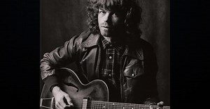 Jesse Welles: The Voice of America’s Guilty Conscience - Saving...