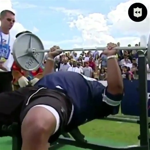 Larry Allen was just different 💪 🎥: #NFL | NFL on CBS