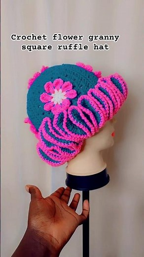 crochet flower granny square ruffle hat tutorial available#crochet#rufflehat#grannysquare#fashion