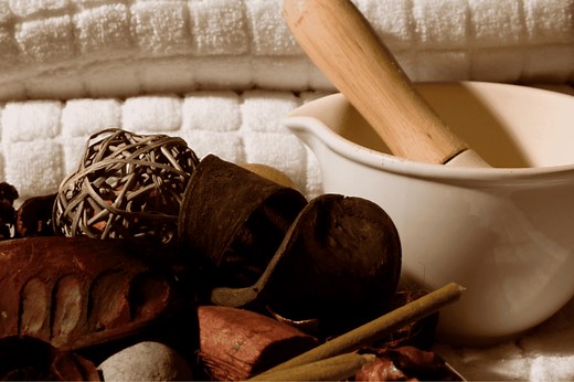 15 Creative Ways for How to Use Potpourri