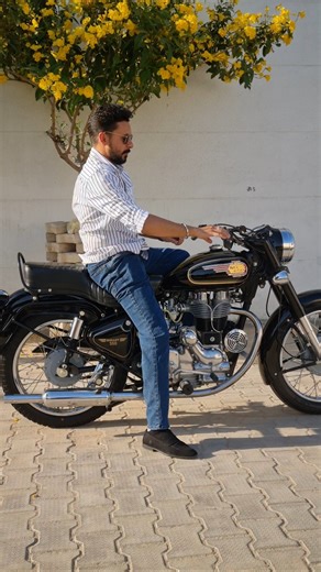 old model bullet standard 350cc #ytshorts #shortsfeed #shorts #trending #bulletlover #royalenfield