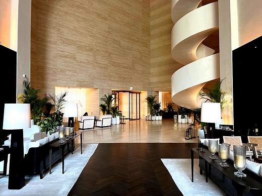 Review: The Dubai EDITION Hotel