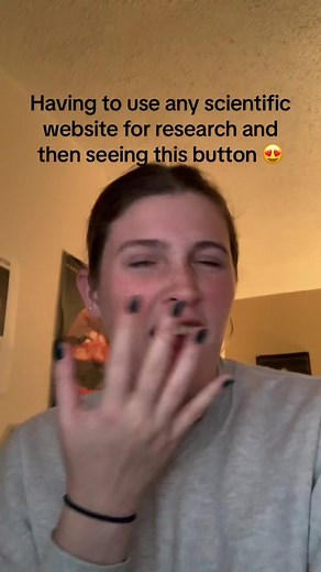 As a stem major, i just wanna thank whoever came up with this with a kiss on the lips bc i forgot how to cite a long, long time ago and Easybib makes my mac turn into an airplane #stem #college #citingsources #research #academicweapon #plagarism