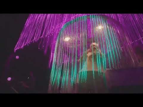 Miley Cyrus - Fweaky (Live at Milky Milky Milk Tour) [HD]