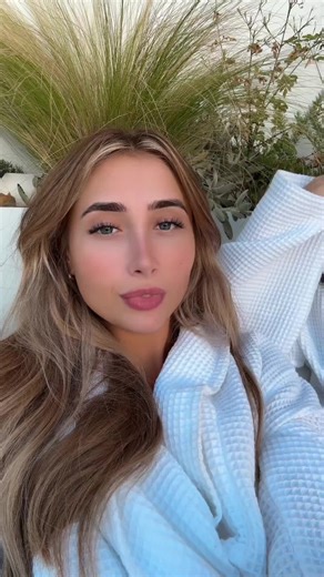 quick question with my P.A. 🤭🫢