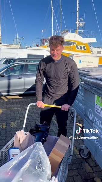 #sailing #learntosail #liveyourbestlife #sailinglife #lovemothernature #RYA #startyachting #competentcrew #dayskipper #london #essex #academysailing
