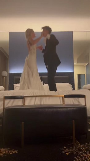 #greenscreenvideo night of the wedding🤍 #wedding #weddingtiktok #memories #dancing #jumpingonthebed #nightofwedding #junebride #bride #bride2023 #foshaytower #foshaytower