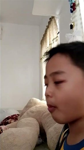 I'm eating chips PIC-A