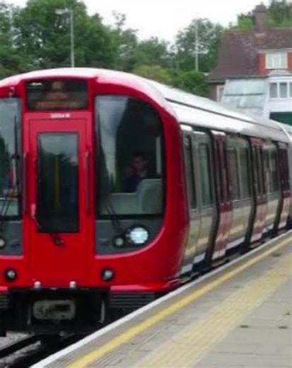 Hating on Bakerloo line again