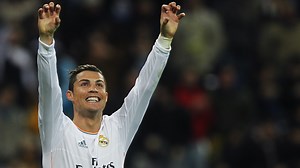 Cristiano Ronaldo wins 2013 Ballon d'Or, crowned world's best player