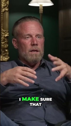 Decoding Body Language: How to Read Their Signals #shorts