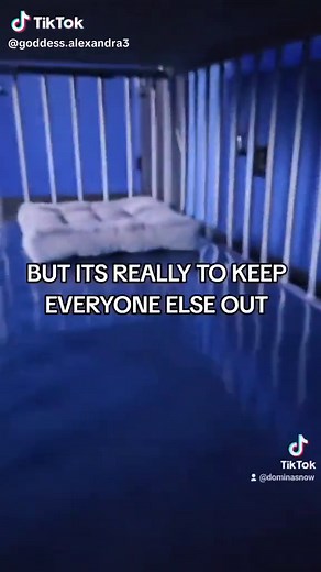 Goddess Alexandra Snow (@goddess.alexandra3)’s videos with original sound - Goddess Alexandra Snow