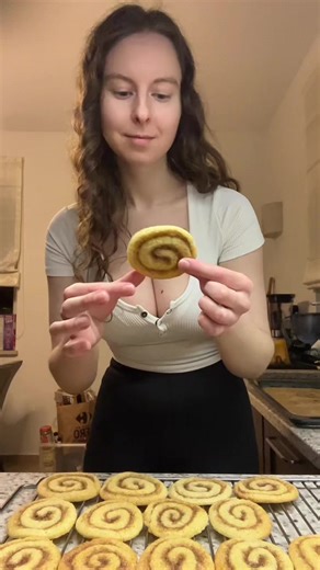 Delicious Cinnamon Roll Cookies Recipe