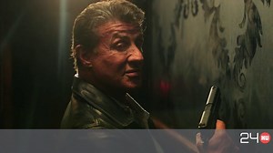 Stallone megint lesittelteti magát, hogy egy szuperbörtönt elpusztítson | 24.hu