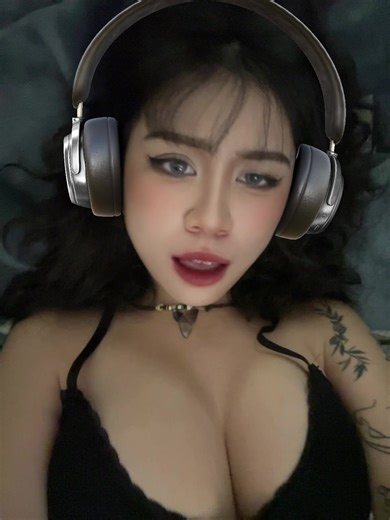 Edwina|艾達維娜 17 (@edwina.317) 的影片使用了 rock that body x outside - ryan chong