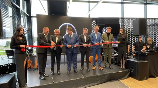Casa Auto Sebeș a inaugurat MAR20X- cel mai nou concept de showroom pentru Mercedes Benz. Experiență auto premium în județul Alba