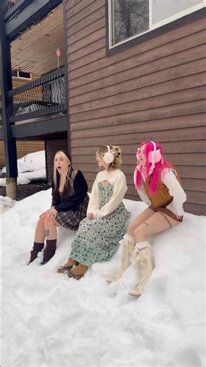 another cold plunge as a team building exercise! ‪@Potteryprincesss‬ ‪@SavannaStreet‬