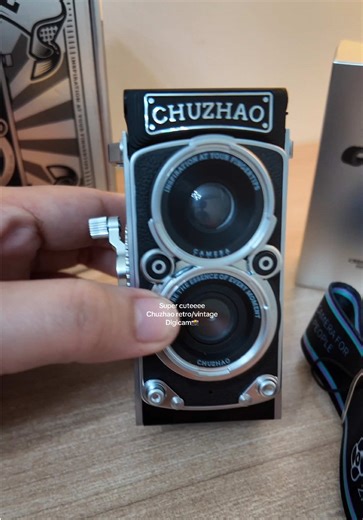 Explore the Chuzhao Retro Digital Camera