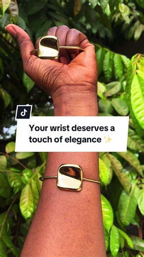 Add instant charm with these stunning bangles and bracelets perfect for any occasion 💫 Which one’s your favorite? Dm for yours #banglesandbracelets #elegantstyle #jewelryvendorinyaounde #jewelryvendorincameroon bracelet for girls bracelet stack bracelet accessories bracelets jewelry bracelet recommendations bangles bracelets bangles for women bangles design for girls bangle organizer bangles jewelry bangles organizer box bangles non tarnish bangles stack