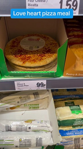 Love heart pizza meal #valentines #valentinesday #romantic | Costoflivingcrisis Tips