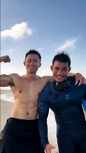 Muscle Duo Diver 肌肉双人帅哥潜水