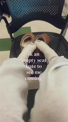 I can’t help mysel #school #fyp #comfyshoes #viral #blowup? | shoes
