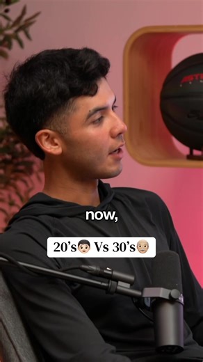 20’s👦🏻 Vs 30’s👴🏼 #fyp #old #20s #young | aging through years