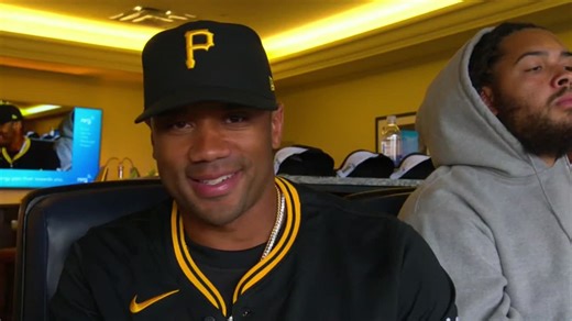 Russell Wilson on hitting BP, talking with McCutchen