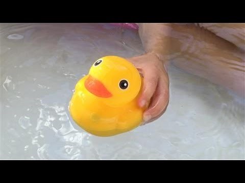 Rubber Ducky Puts Bluetooth in the Bath