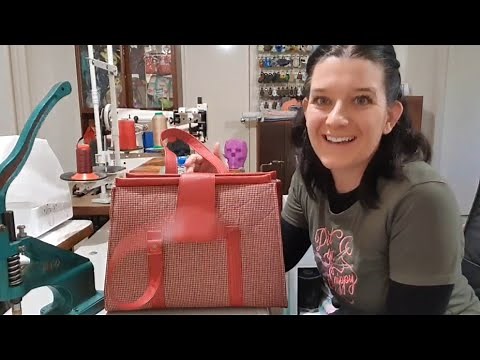 Making the Nora by Swoon with a few modifications.