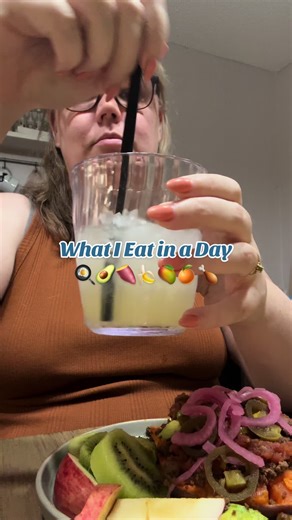 What I Eat in a Day: Whole30 Meals and More