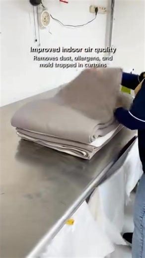 This isn’t your normal wash 🌀 It may look like a washing machine, but it’s actually wet cleaning — an advanced, eco-friendly system that gently cleans delicate fabrics like curtains, silk, and even couture gowns. ✨ Wet Cleaning Method Explained ✨ Even the most delicate fabrics — including haute couture avant-garde gowns — can be safely cleaned using wet cleaning. That’s because wet cleaning is the most gentle and eco-friendly professional method available today. 🔹 How Wet Cleaning Works (Curta