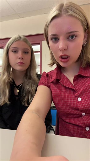 izzy (@goonstroke)’s videos with Devils inside of trAsh - Spiritually.connected4444