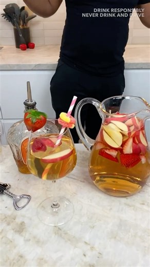 Crown Peach Sangria #cocktail