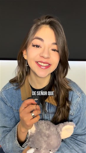 Paola Almontes on Instagram: "💸 Tip financiero que casi nadie usa (y les cuesta dinero): Pedir factura NO es solo para empresas 🚨 En México existen las deducciones personales, que son gastos que sí o sí haces y que el SAT te permite restar para pagar menos impuestos o incluso recibir saldo a favor 💰 #Finanzasconpropósito #impuestos #Deduccionespersonales #Saldoafavor #SAT"