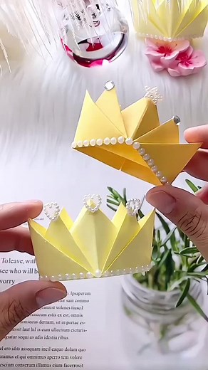 Origami Tutorial: Paper Princess Crown - Step by Step Guide