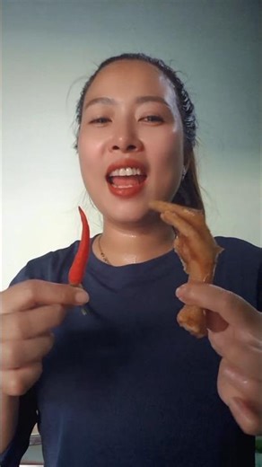 chân gà bách thảo mà ăn vs ớt ta nói nó đã gì đâu #shorts